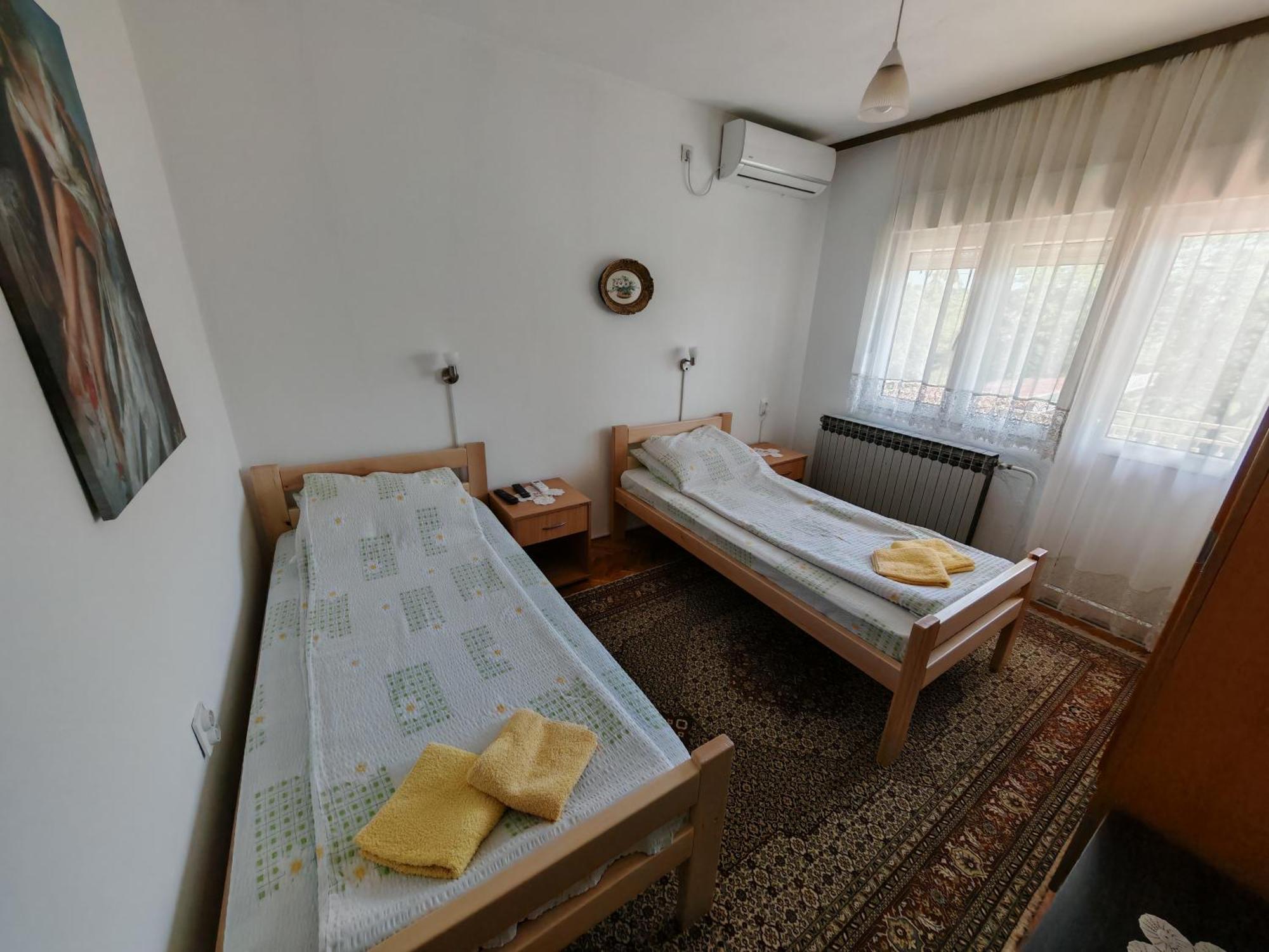 Apartments Domacinstvo Nikolic Valjevo Kültér fotó